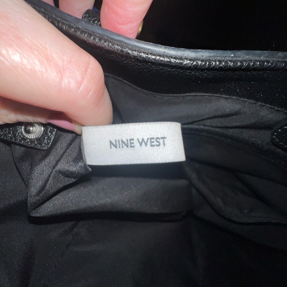 ‼️Clearance‼️ Nine West Classic Black Tote Bag - Picture 5 of 13